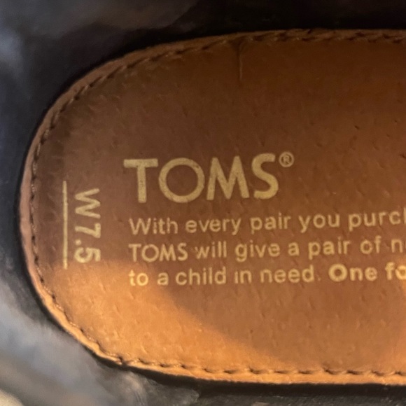 Toms Classic Crochet Gold Navy Glitter Canvas Shoes 7.5 EUC Slip On Ballet Flats - Picture 3 of 7